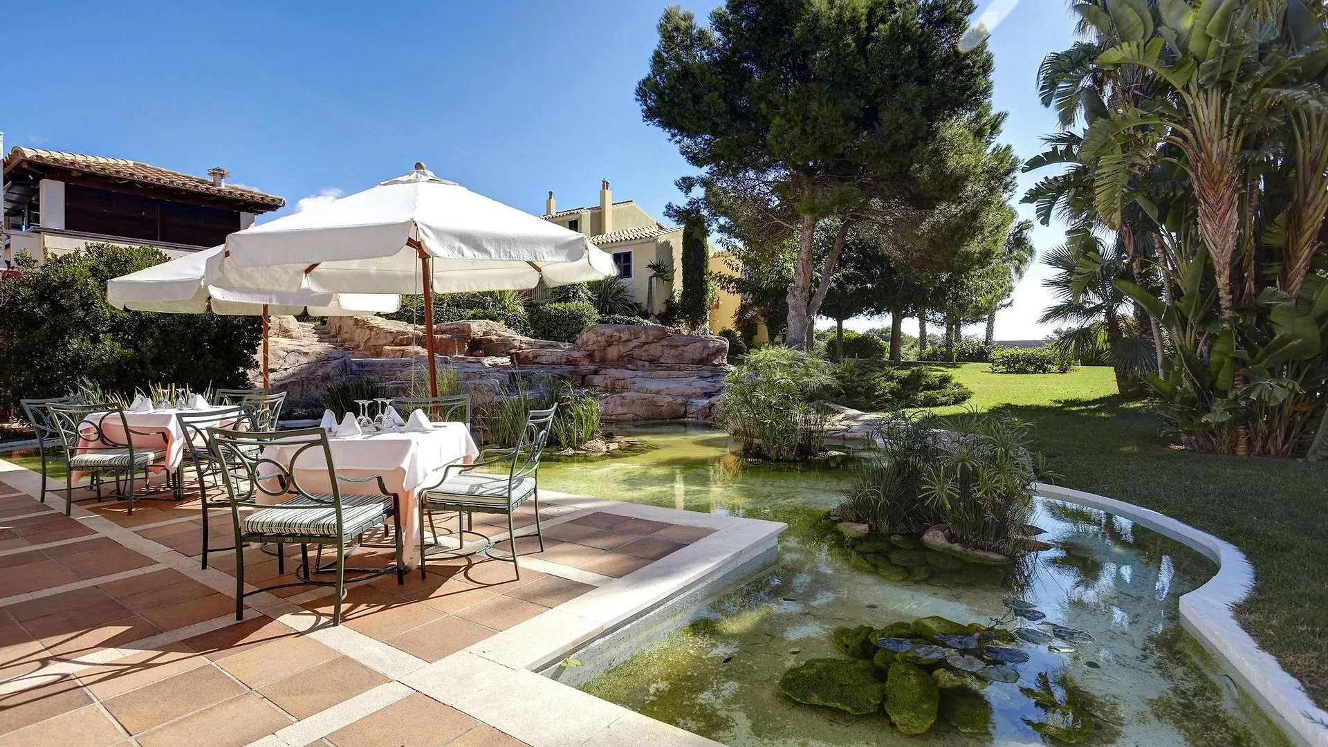 Grupotel Playa Club Son Xoriguer 4*,