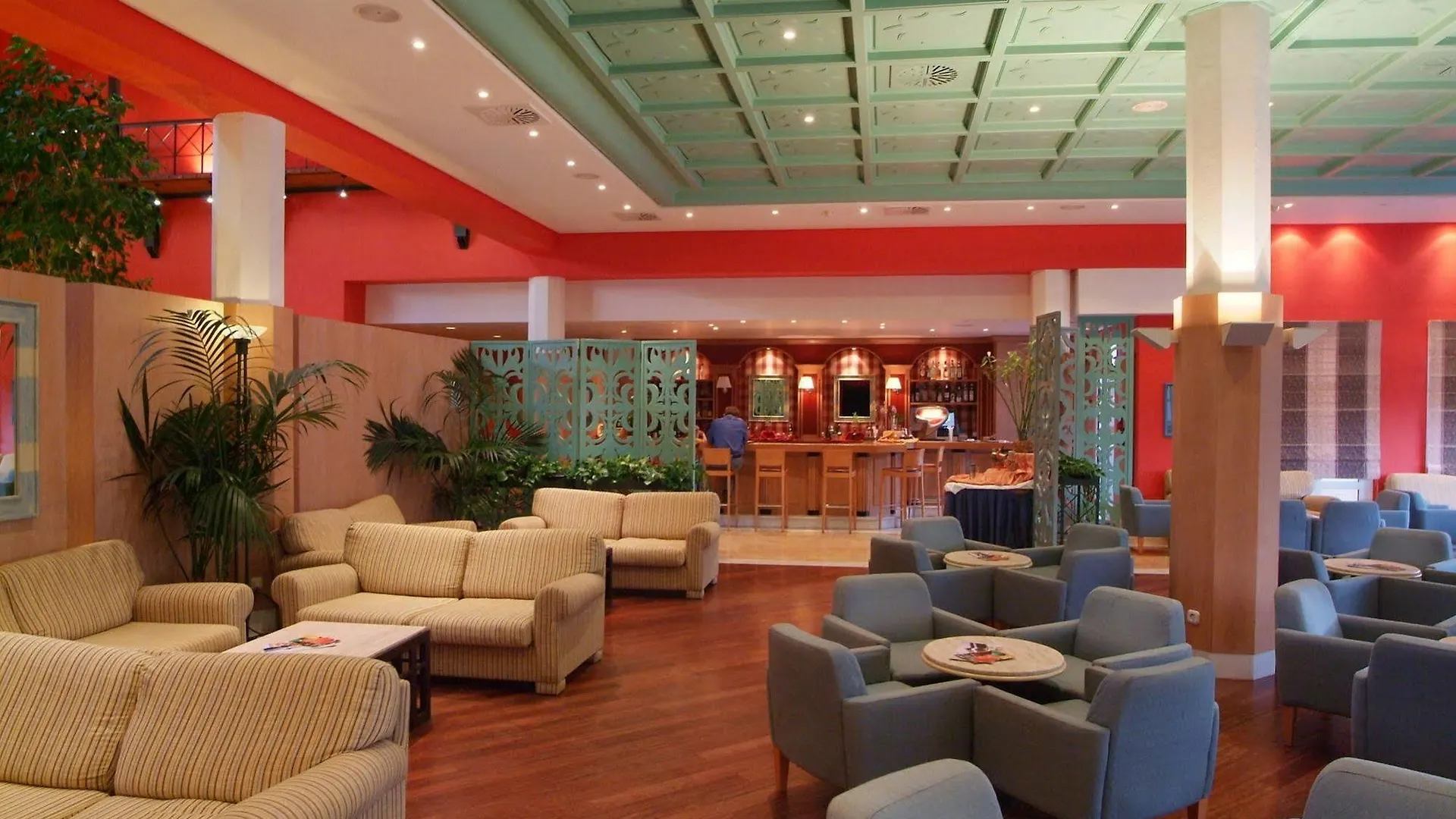 Grupotel Playa Club Son Xoriguer Apartahotel